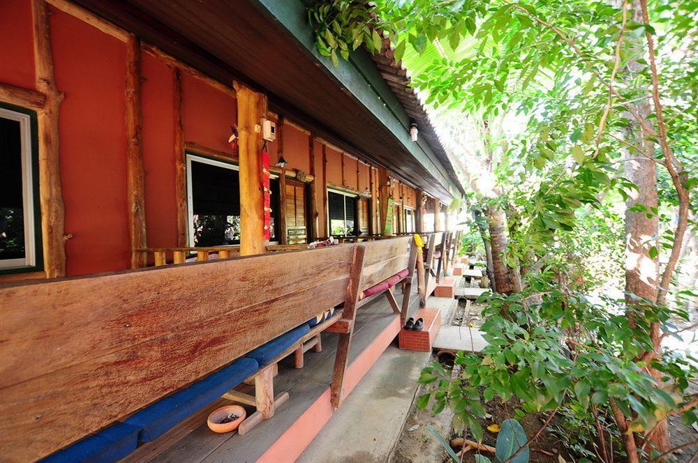 Sukhothai Guest House Exterior foto
